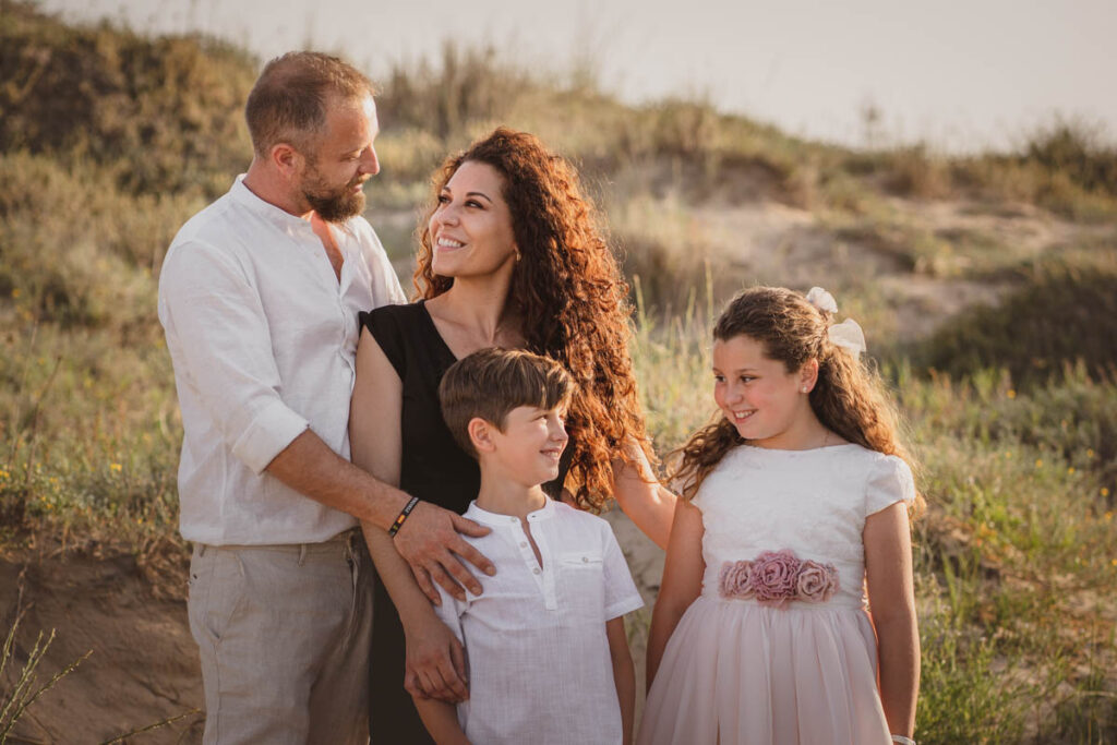 retrato de familia en sesión de comunión